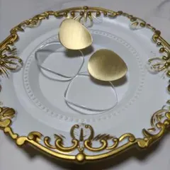 【BARNYARDSTORM】クリアメタルピアス ゴールド