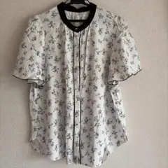 花柄半袖シャツ ホワイト/ブラック