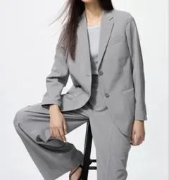 UNIQLO ユニクロ　感動ジャケットリラックスフィット　グレー　Mのサムネイル