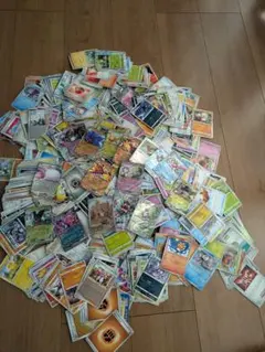 ポケモンカードセット 900枚くらい？