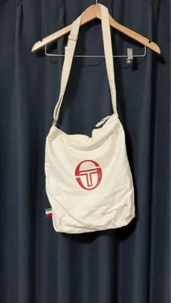 Item thumbnail for item 3174c798-3cd0-4f3c-aad8-3f74fb8a3a19