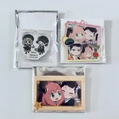 SPY×FAMILY アーニャ ベッキー ゆるすたmini スクエア缶バッジ