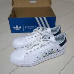 アディダス スタンスミス リバティ 24.5cm
