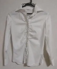 Heart made shirts フリルシャツ　白
