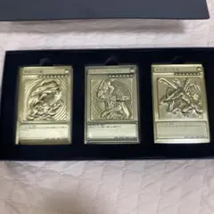 遊戯王 青眼の白龍 ブラック・マジシャン 真紅眼の黒竜 レリーフセットのサムネイル