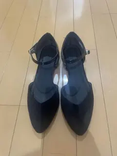 エスペランサ　ストラップパンプス