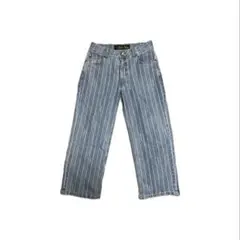 Item thumbnail for item de61fc2a-f958-4ac6-abe7-ee1de9a43525