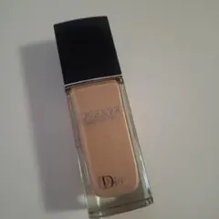 Dior フォーエバーフルイド グロウ 1.5N