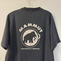 【良デザイン】MAMMUT ロゴ Tシャツ ネイビー 古着 バッグプリントのサムネイル