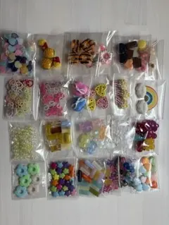 ビーズ／パーツ／デコパーツ