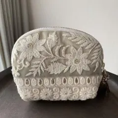 インド刺繍リボン　シェルポーチ　ハンドメイド　花柄