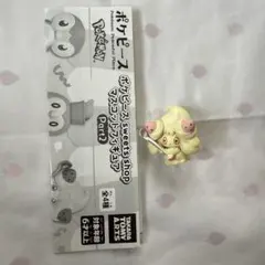 ポケピースsweets shopマスコットフィギュア　マホイップ　ガチャ