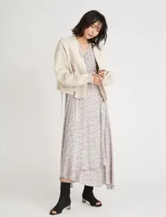 FRAY I.D ヴィスコースフラワープリントワンピース ベージュ　0サイズ