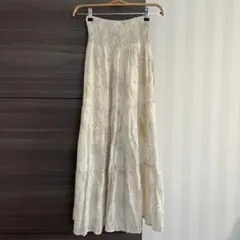 アイボリー フレアロングスカート フリーサイズ