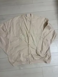 カーディガン ベージュ