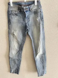 ZARA レディース ダメージ加工ライトブルーデニム