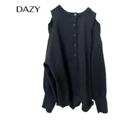 DAZY長袖カットアウトニット　セーター　ギャル　大きめL