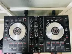 Item thumbnail for item 7c784c46-aa99-477d-814c-a140dc8b89b4