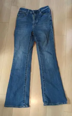 フレアジーンズ(ブルー)