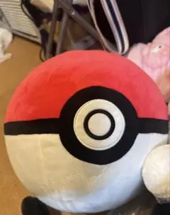 ポケモンボールぬいぐるみ クッション