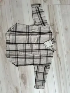 新品未使用　ベージュ/ブラック チェック柄 長袖シャツ　ブランシェス　90