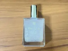 Her lip to perfume oil FULL OF LOVE