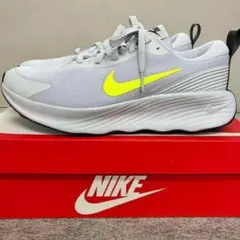 新品 NIKE ナイキ プロミナ ランニングシューズ 26.5