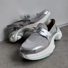 美品john fluevog 日本未上陸！おそらく1足のみ。スニーカーローファー