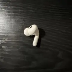 AirPods 本体 ホワイト 右耳のみ - メルカリ