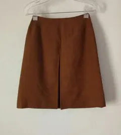 ひざ丈 スカート スウェード センタータック入り