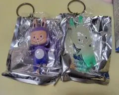 【ポップマート】ラブブ 10周年 キーチェーン classic mini