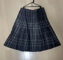 バーバリー ひざ丈スカート
