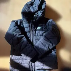 NIKE ダウンジャケット 116-122cm