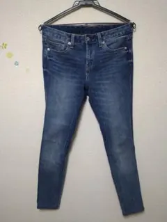 美品☆GU　スキニーデニム ブルー　67