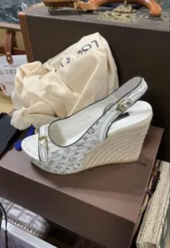 Louis Vuitton ウェッジソールサンダル