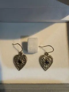 Item thumbnail for item 4d6e65ed-13d8-4e3f-9ba2-a87a05609edf