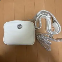 EVRIS ホワイト ショルダーバッグ パールストラップ付き