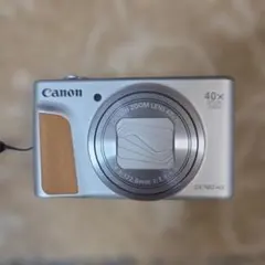 Canon PowerShot SX740 HSのサムネイル