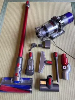 dyson ダイソン sv12 v10 フィルター新品交換 美品動作品 - メルカリ