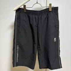 DESCENTE アクティブ　ハーフパンツ（L）黒系　スポーツ　アウトドアのサムネイル