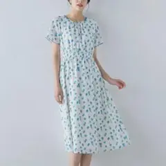 ketty 小花柄シアーワンピース　半袖　白　ウエストゴム　可愛い　清楚
