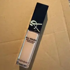 Yves Saint Laurent ALL HOURS CONCEALERのサムネイル