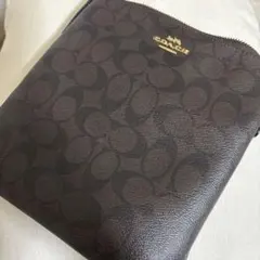 COACH コーチ シグネチャー ショルダーバッグ ブラウン PVCのサムネイル