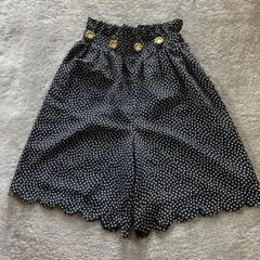 レア　GRAODPLACE 花柄ドットのキュロット