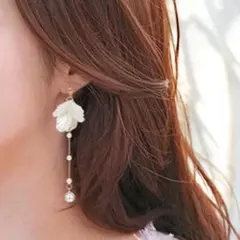 シェル イヤリング 花びら ウェディング 結婚式　パーテー 花嫁