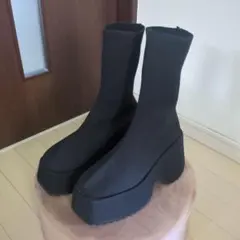 レディース　厚底ソックスブーツ