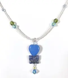 No.5＊✴︎チェコガラスビーズ ネックレス 水色 ハート ハンドメイド✴︎＊