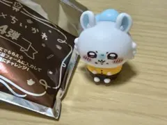 ちいかわ　ココスコラボ　モモンガ