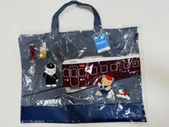 新品】キンダーキッズ ファミリア コラボ バッグ＆パスケース - メルカリ