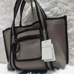 新品未使用　PAPILLONNERパピヨネ スクエア軽量ミニトート　Sサイズ